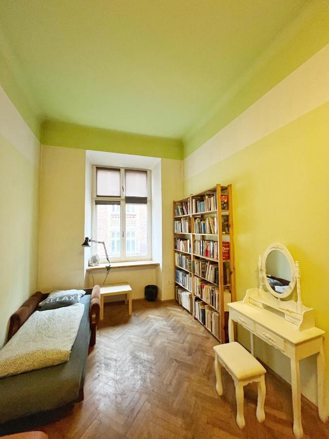 Old Town Rooms Wielopole Красков Екстериор снимка